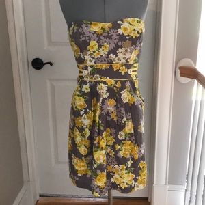 Grey with yellow floral pattern